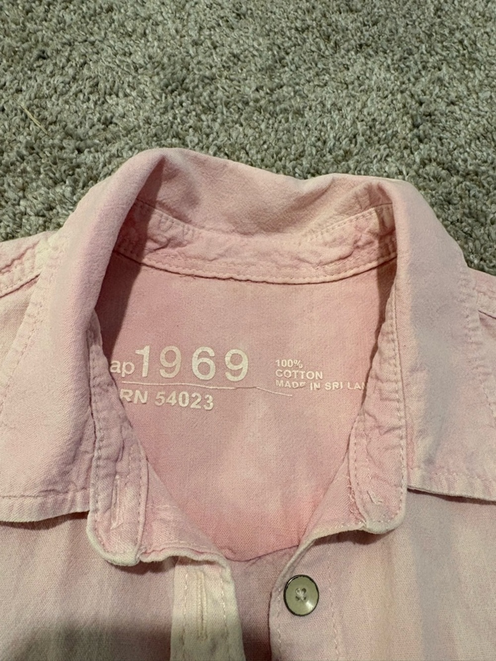 GAP Button-Down Shirt Trio in Lavender, Pink, and Light Blue - Picture 6 of 13